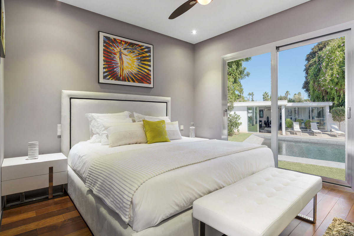 Se vende Villa - Chalet de 4 dormitorios en Costa Del Sol, Málaga, España