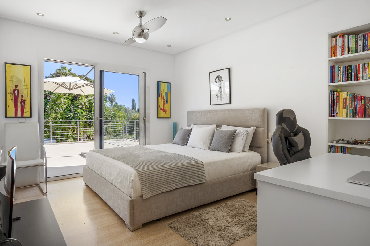 Se vende Villa - Chalet de 4 dormitorios en Costa Del Sol, Málaga, España