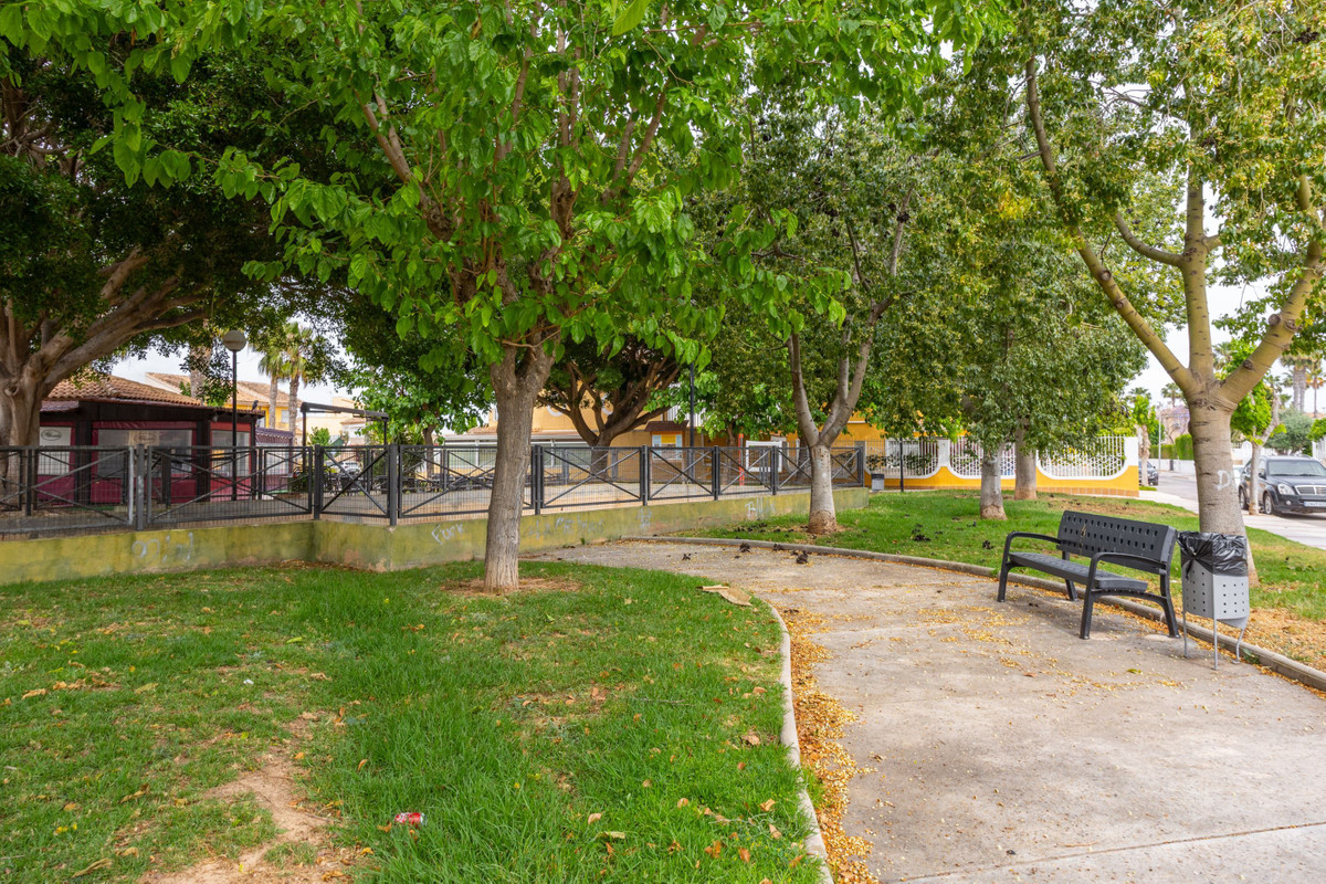 Se vende Apartamento Planta Media de 2 dormitorios en Costa Calida, Murcia, España