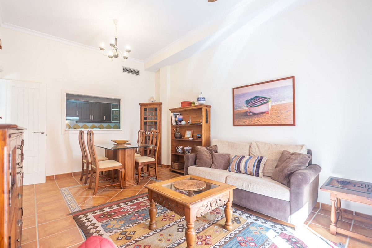 Se vende Apartamento Planta Media de 1 dormitorios en Costa Del Sol, Málaga, España