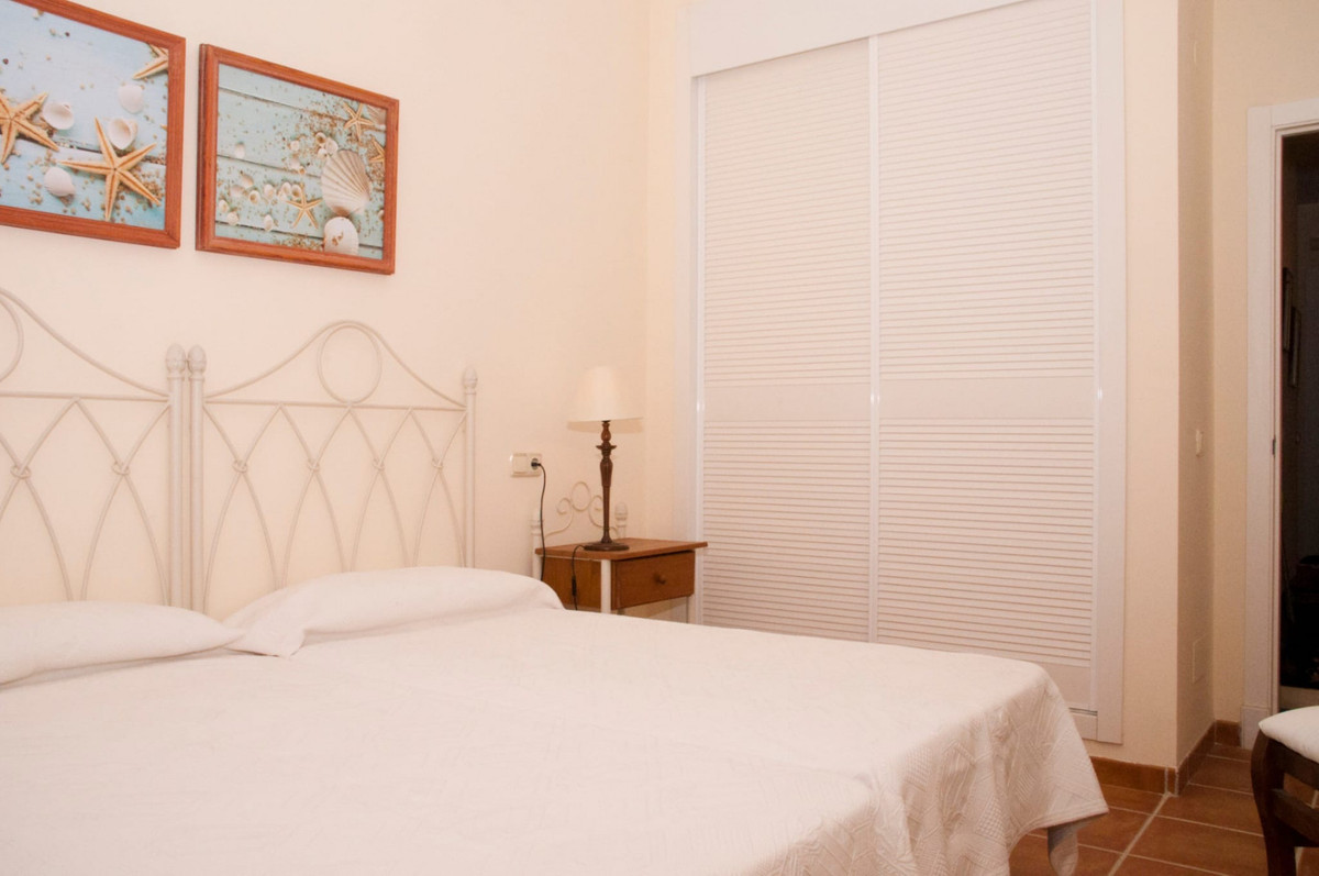 Se vende Apartamento Planta Media de 1 dormitorios en Costa Del Sol, Málaga, España