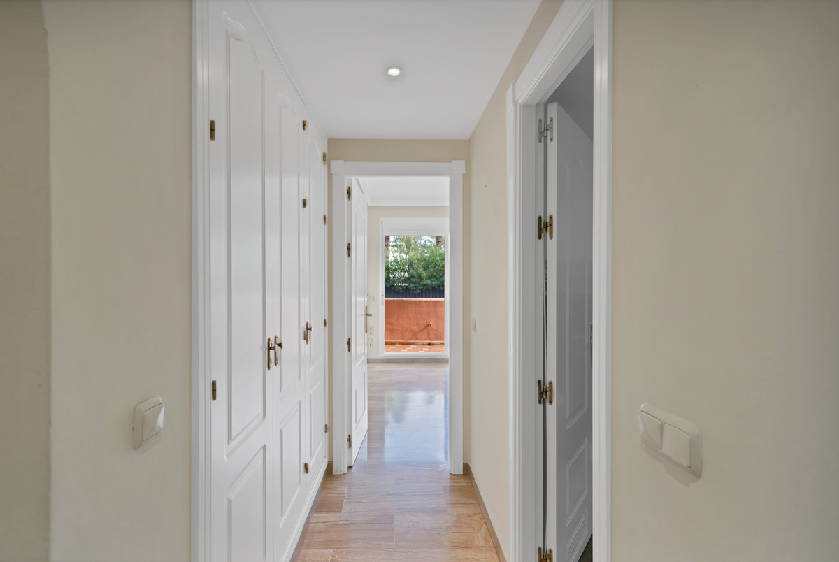 Se vende Apartamento Planta Baja de 2 dormitorios en Costa Del Sol, Málaga, España