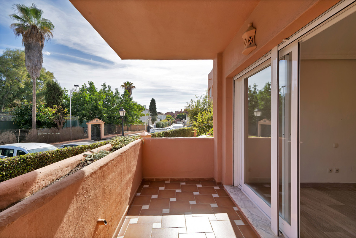 Se vende Apartamento Planta Baja de 2 dormitorios en Costa Del Sol, Málaga, España