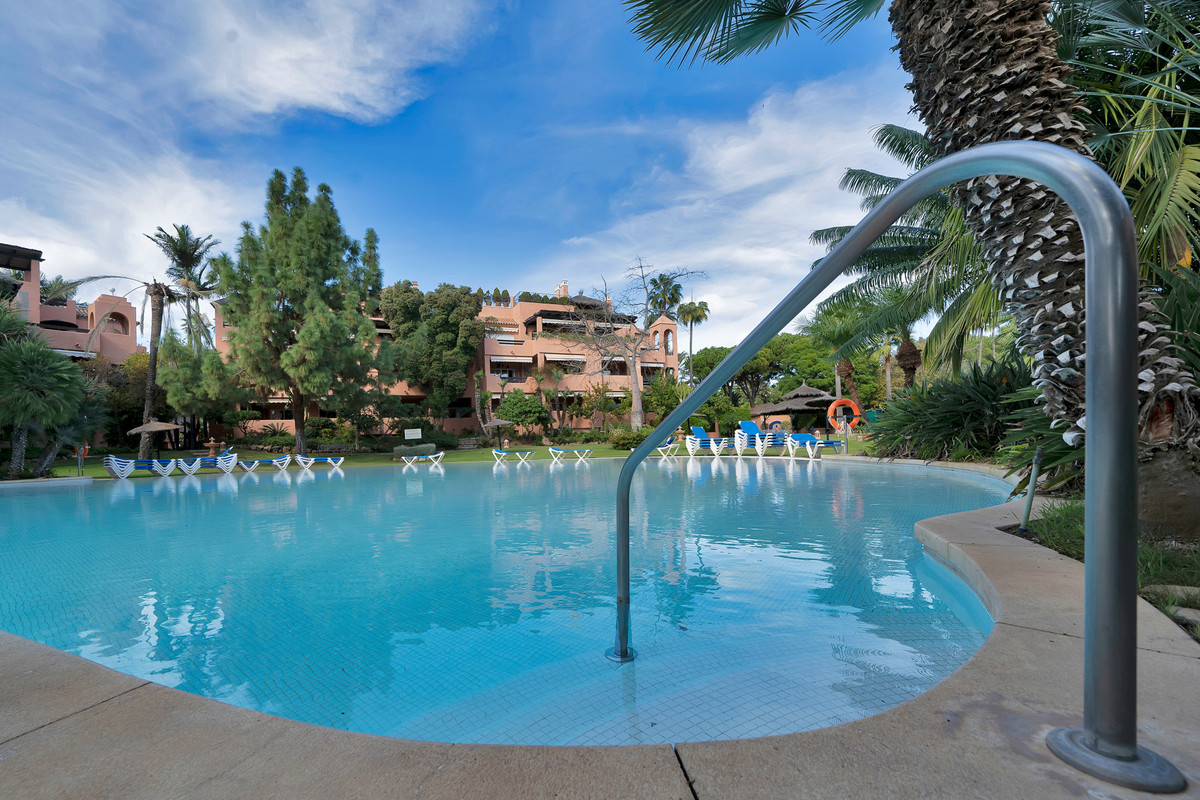 Se vende Apartamento Planta Baja de 2 dormitorios en Costa Del Sol, Málaga, España