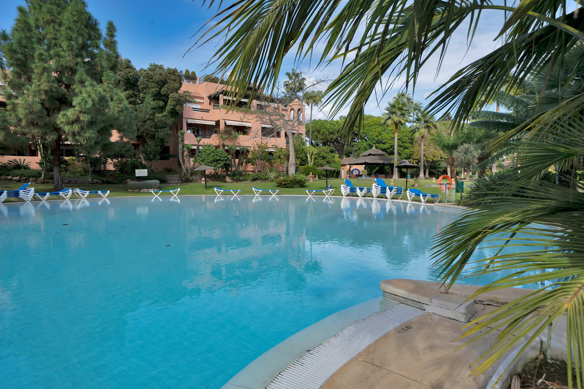 Se vende Apartamento Planta Baja de 2 dormitorios en Costa Del Sol, Málaga, España