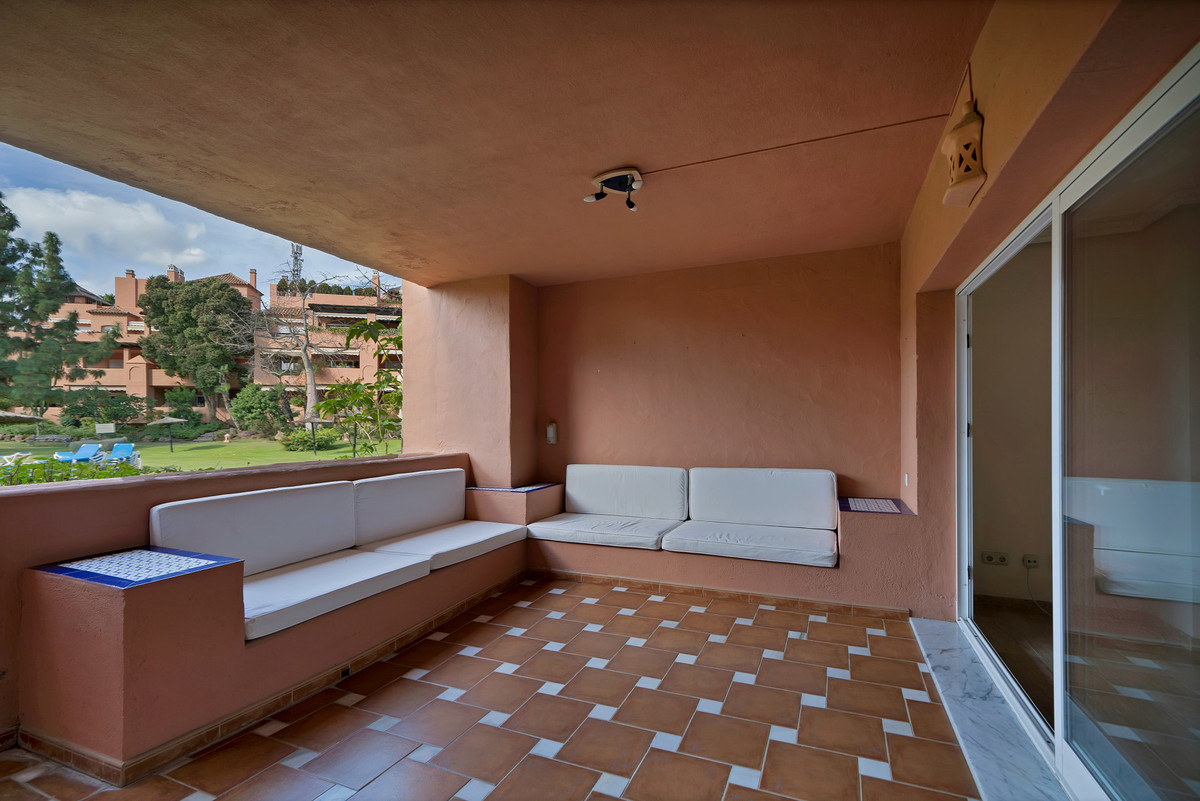 Se vende Apartamento Planta Baja de 2 dormitorios en Costa Del Sol, Málaga, España