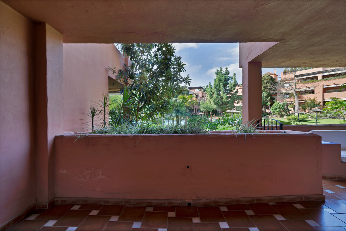 Se vende Apartamento Planta Baja de 2 dormitorios en Costa Del Sol, Málaga, España