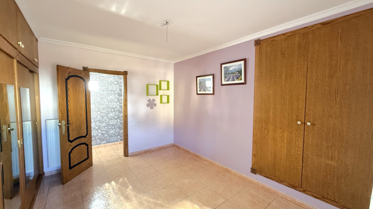 4 Bed Townhouse for sale in Pilar De La Horadada Costa Blanca, Alicante, Spain
