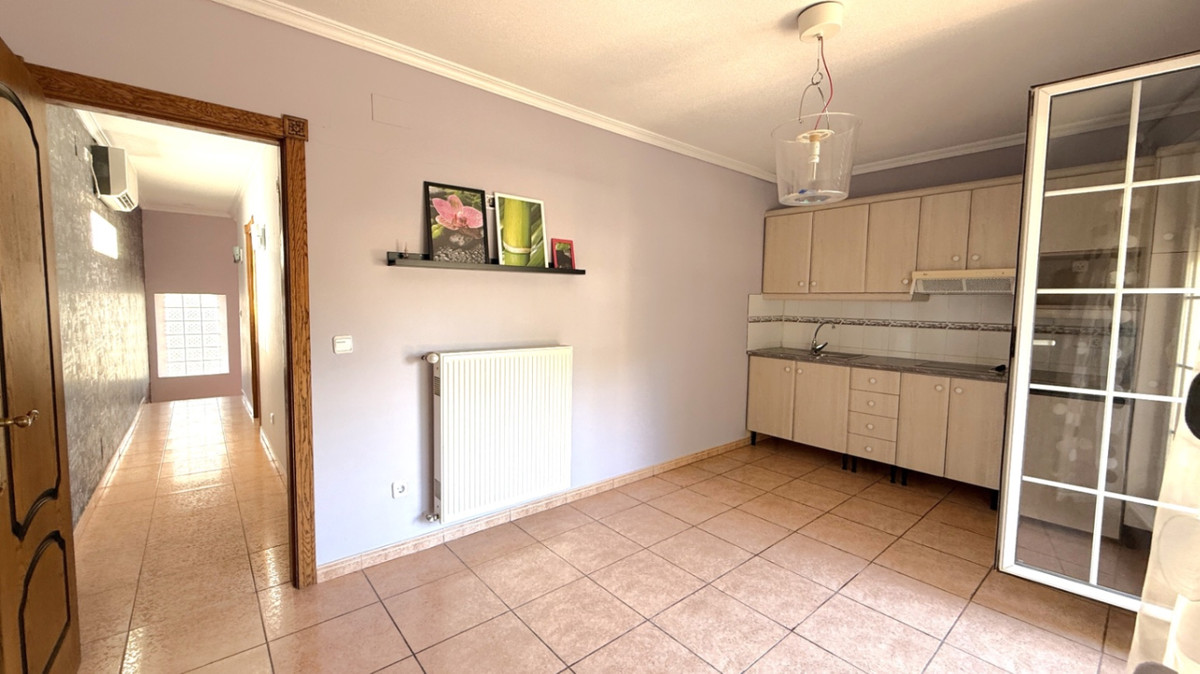 4 Bed Townhouse for sale in Pilar De La Horadada Costa Blanca, Alicante, Spain