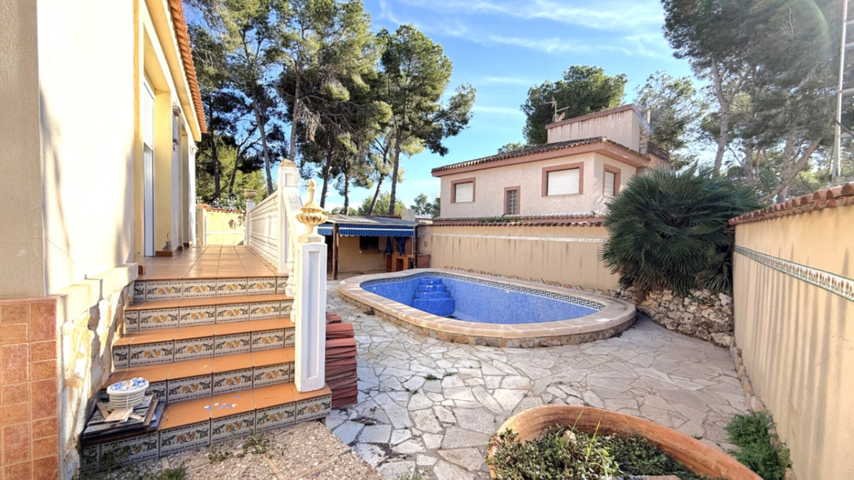 4 Bed Townhouse for sale in Pilar De La Horadada Costa Blanca, Alicante, Spain