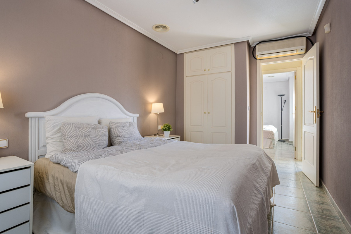 Se vende Villa - Chalet de 2 dormitorios en Costa Blanca, Alicante, España