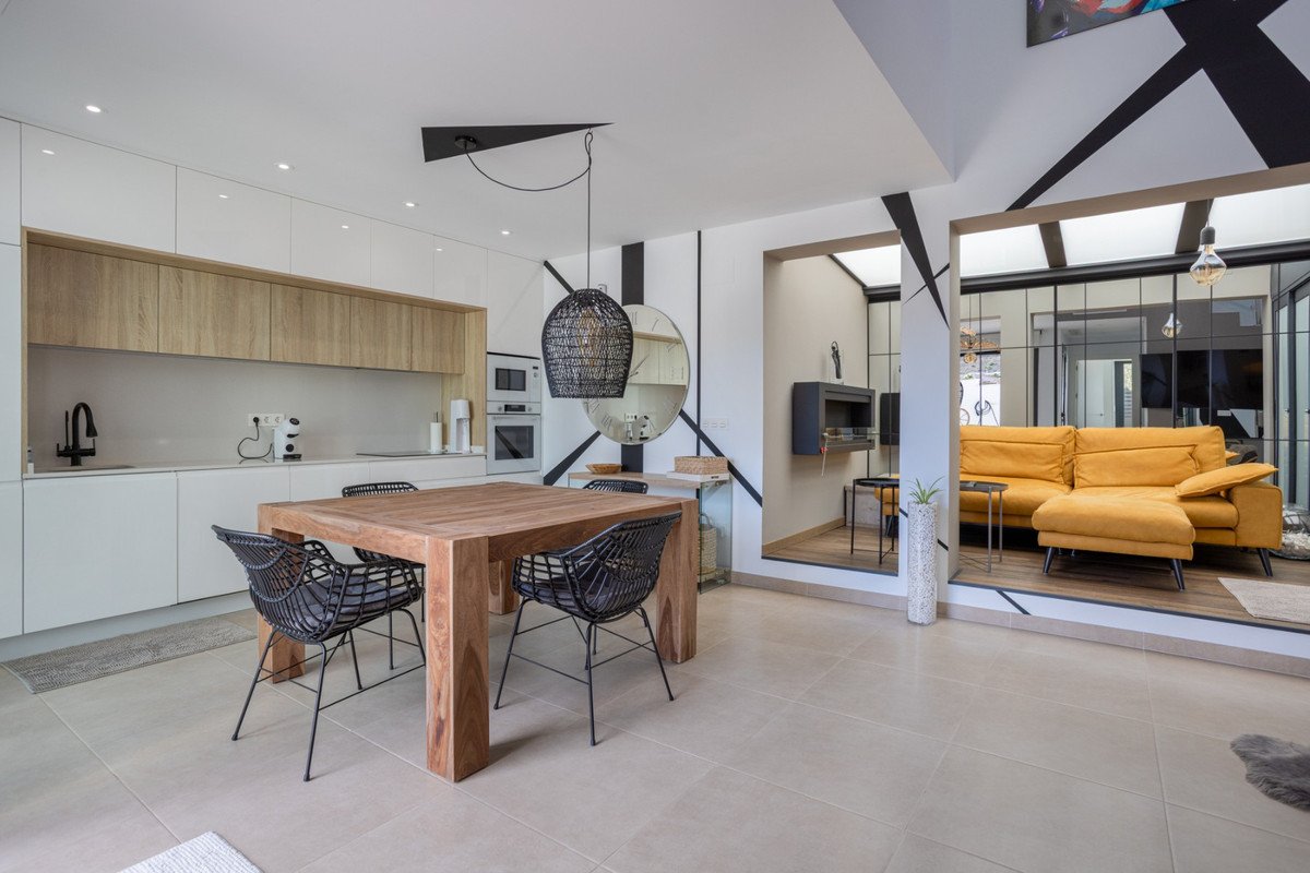 3 Bed Townhouse for sale in Benijofar Costa Blanca, Alicante, Spain