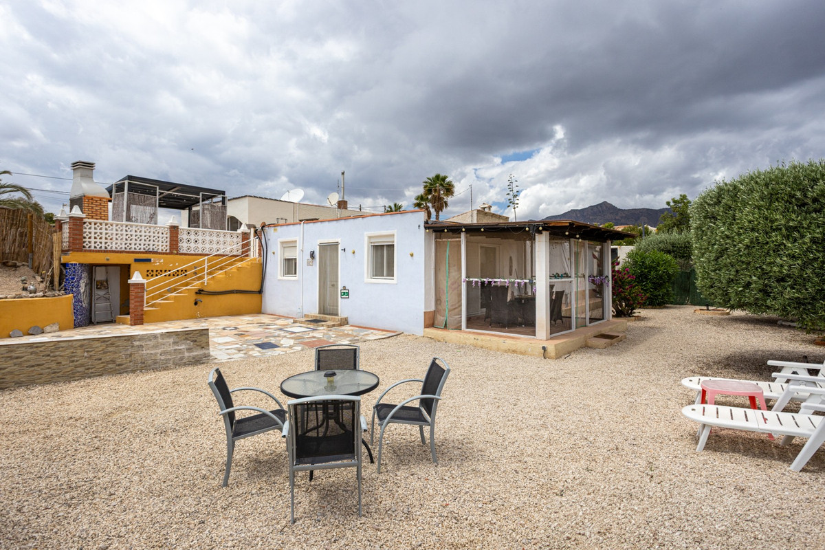 Se vende Finca - Cortijo de 5 dormitorios en Costa Blanca, Alicante, España