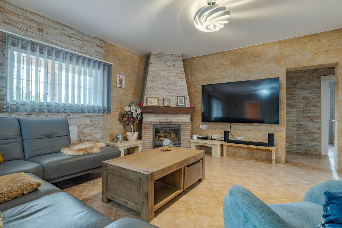 Se vende Villa - Chalet de 8 dormitorios en Costa Del Sol, Málaga, España