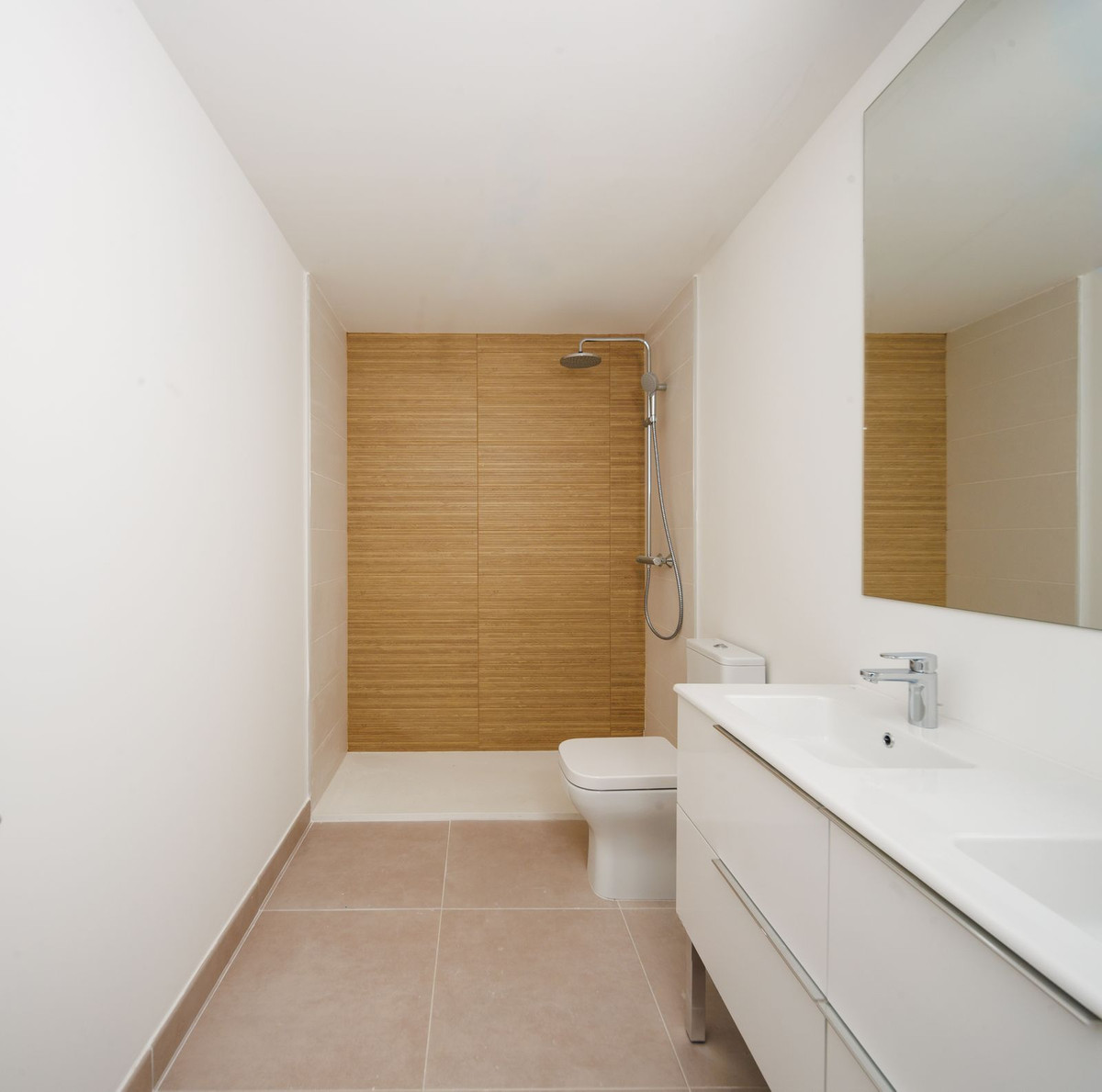 2 Bed Apartment for sale in Cancelada Costa Del Sol, Málaga, Spain