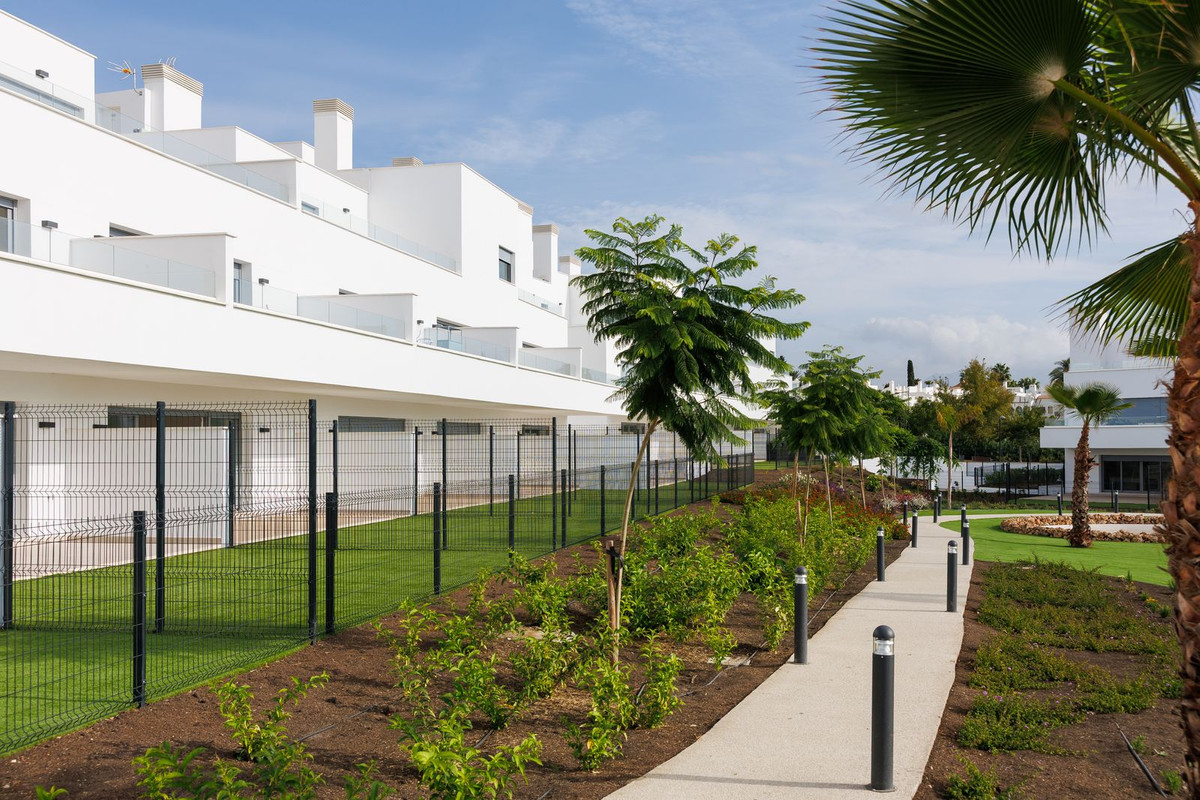 2 Bed Apartment for sale in Cancelada Costa Del Sol, Málaga, Spain