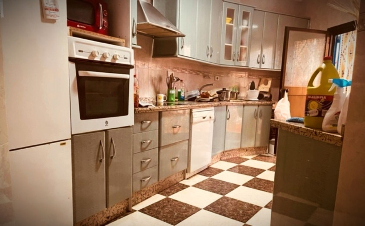 Se vende Café de 3 dormitorios en Costa Del Sol, Málaga, España