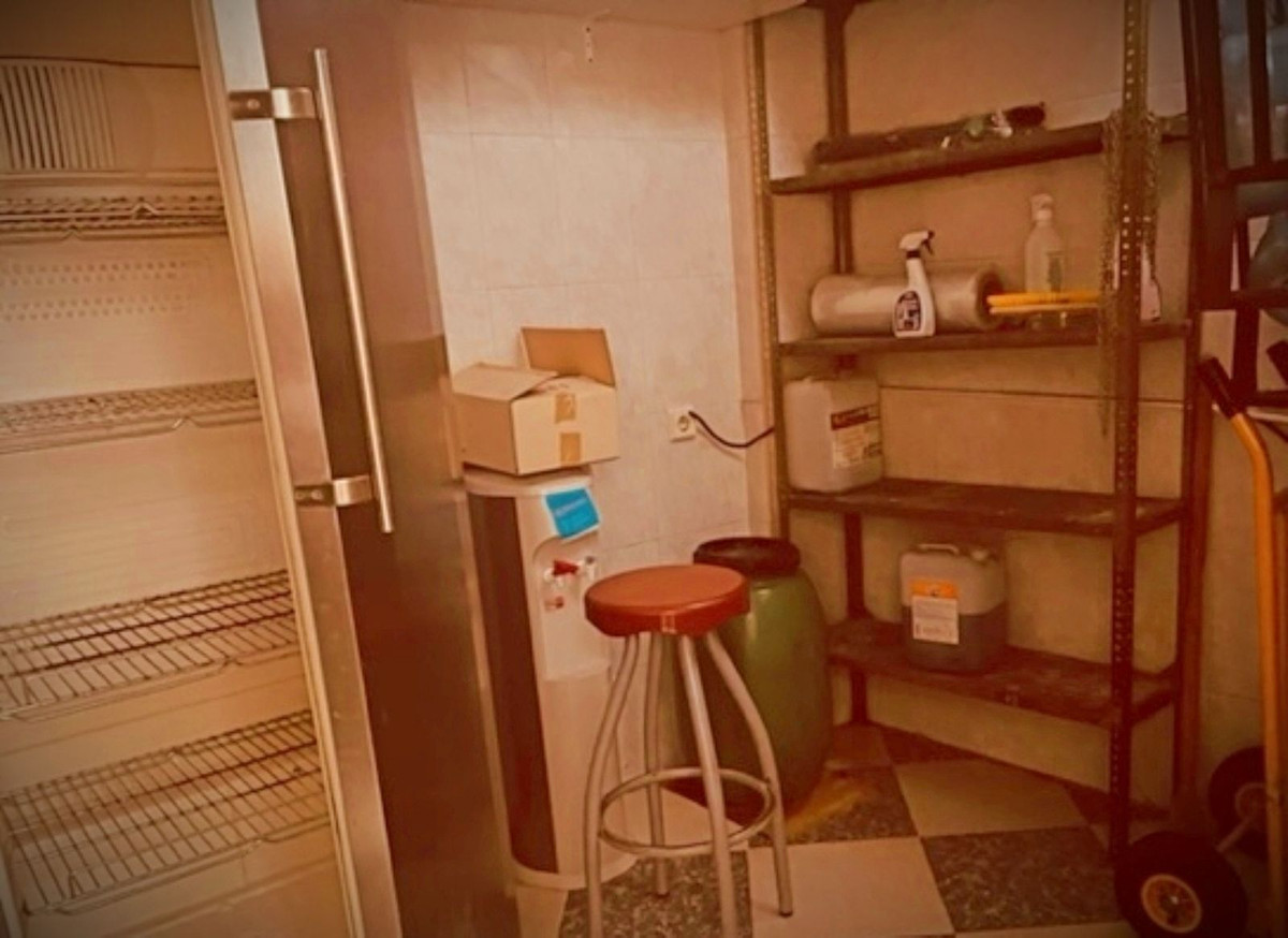 Se vende Café de 3 dormitorios en Costa Del Sol, Málaga, España