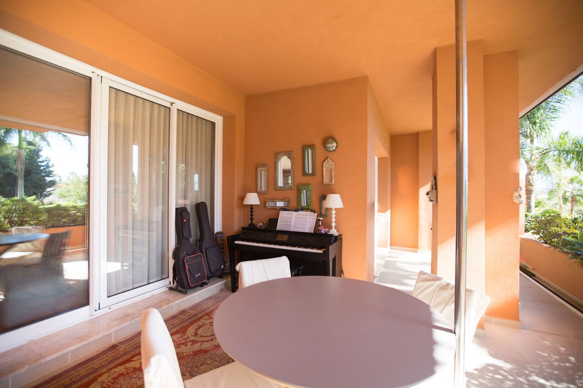 2 Bed Apartment for sale in Nueva Andalucía Costa Del Sol, Málaga, Spain