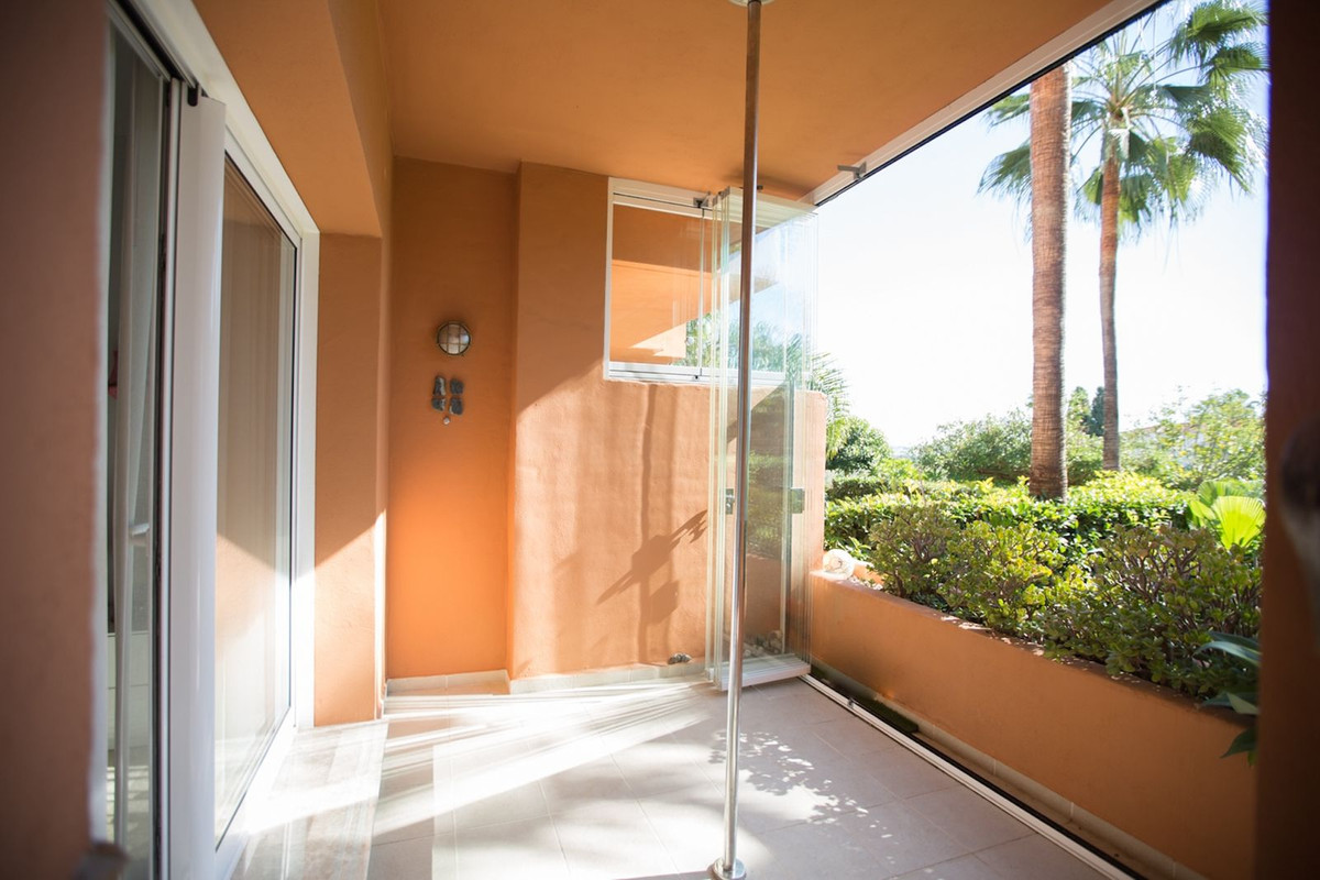 2 Bed Apartment for sale in Nueva Andalucía Costa Del Sol, Málaga, Spain