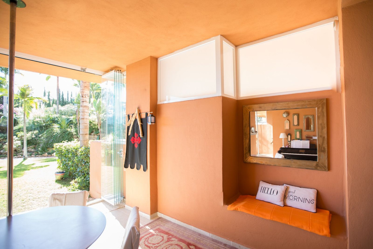 2 Bed Apartment for sale in Nueva Andalucía Costa Del Sol, Málaga, Spain