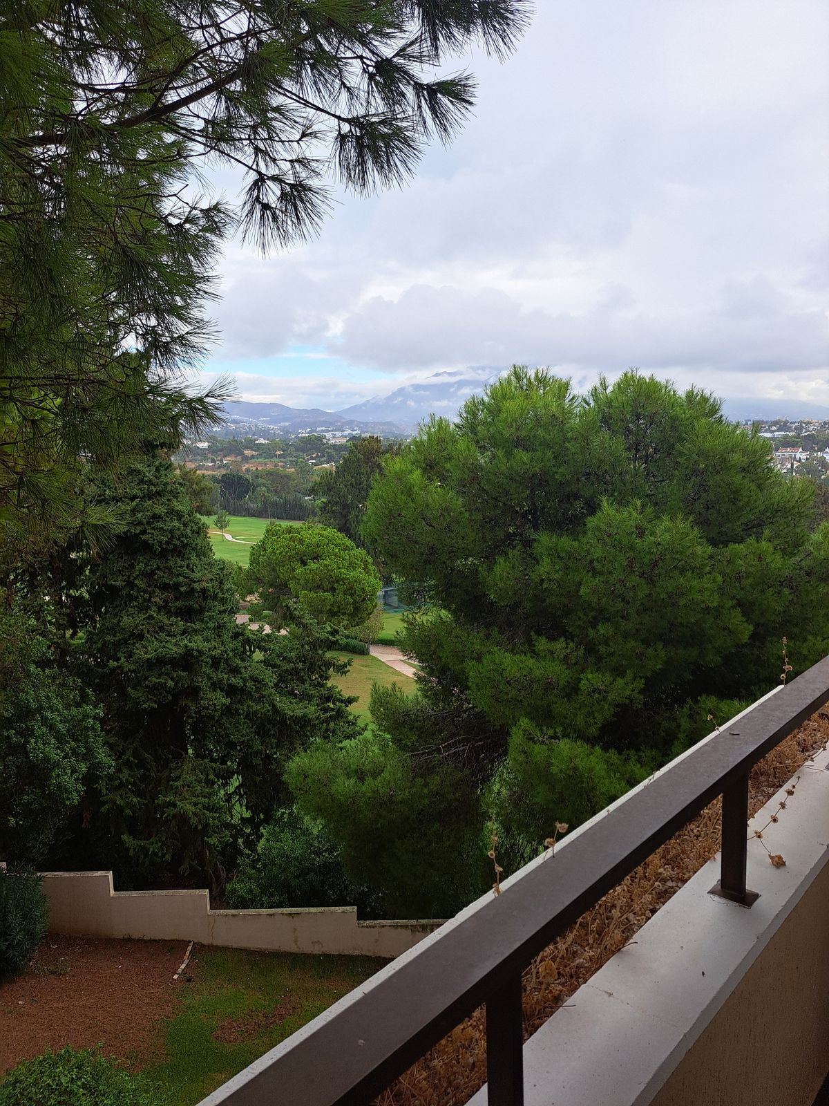 Se vende Apartamento Planta Media de 2 dormitorios en Costa Del Sol, Málaga, España