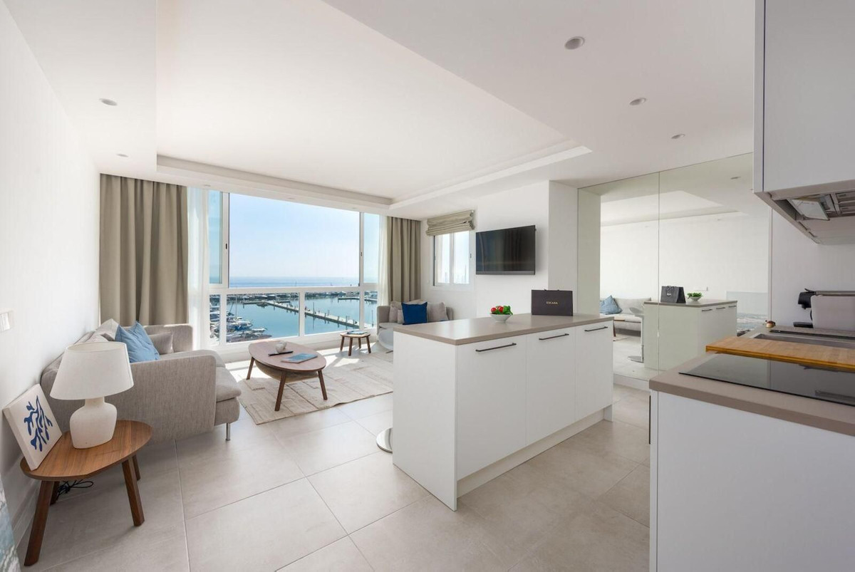2 Bed Apartment for sale in Puerto Banús Costa Del Sol, Málaga, Spain