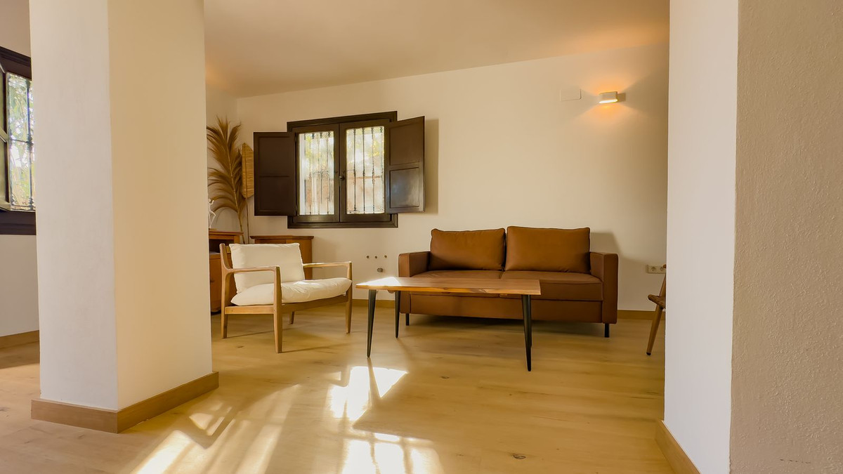 6 Bed Townhouse for sale in Montes De Málaga Málaga Ciudad, Málaga, Spain