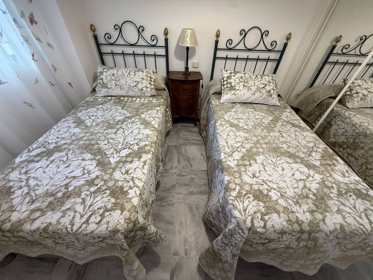 2 Bed Apartment for sale in Puerto Banús Costa Del Sol, Málaga, Spain