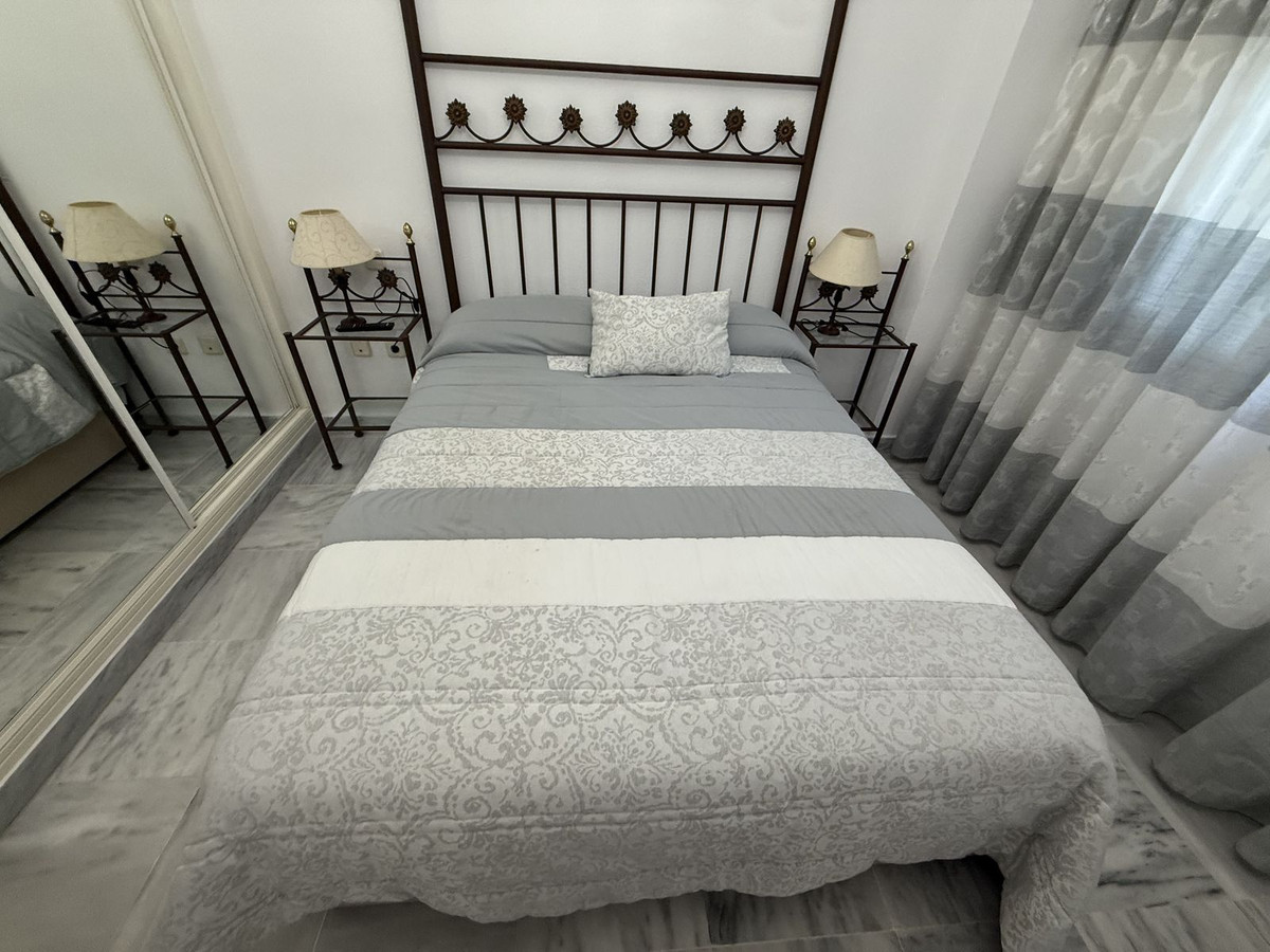 2 Bed Apartment for sale in Puerto Banús Costa Del Sol, Málaga, Spain