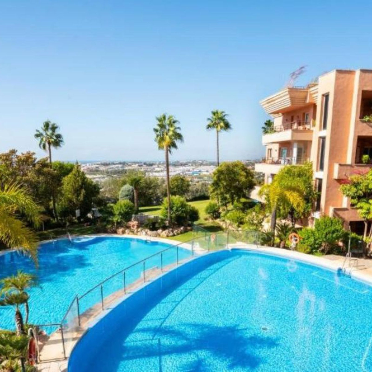 2 Bed Apartment for sale in Marbella Costa Del Sol, Málaga, Spain