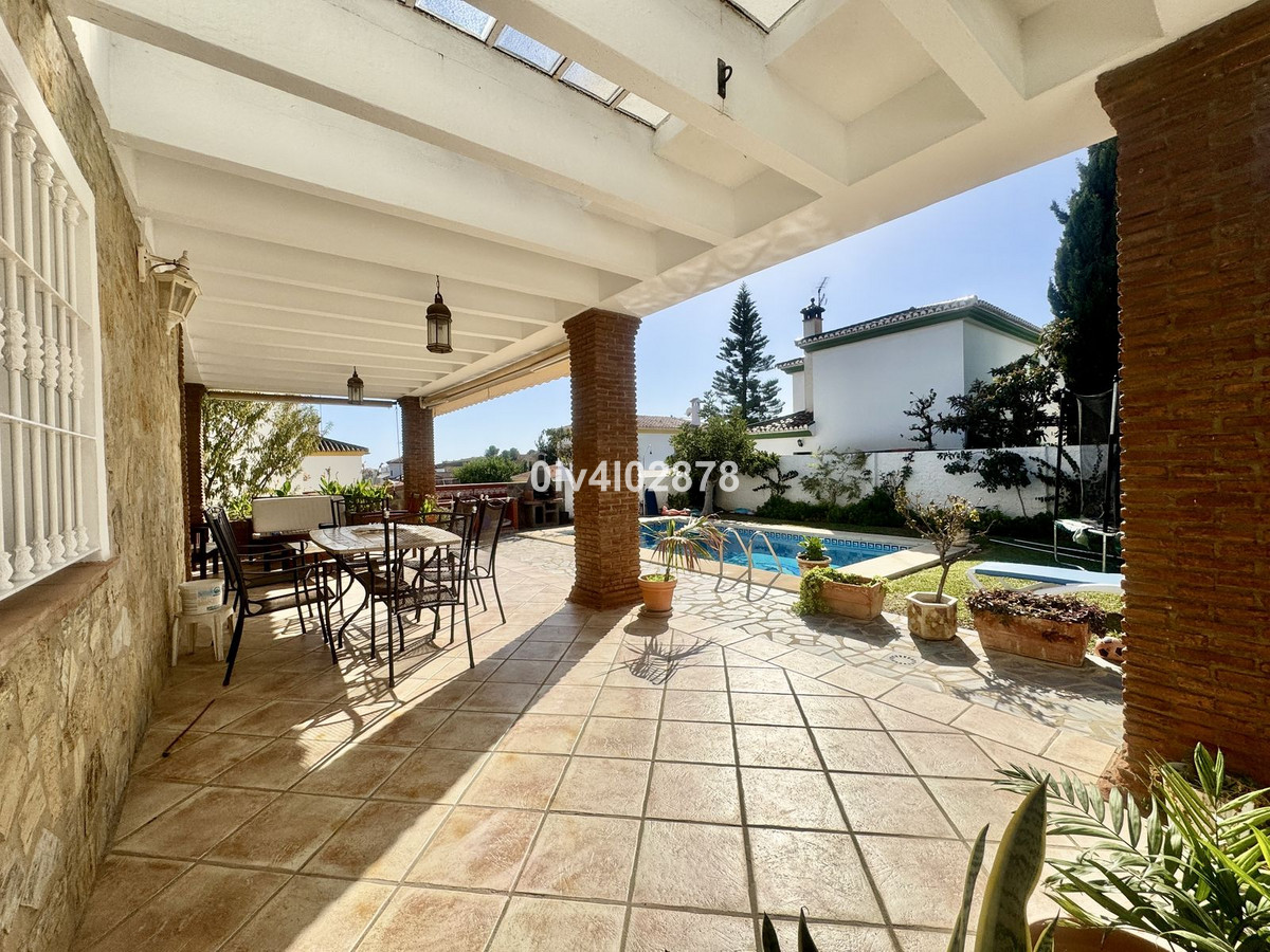 4 Bed Townhouse for sale in Torremolinos Costa Del Sol, Málaga, Spain