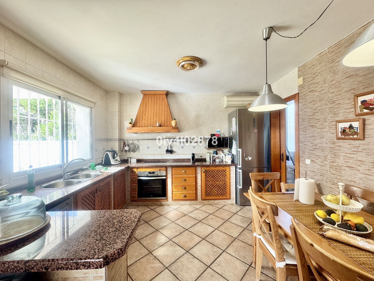 4 Bed Townhouse for sale in Torremolinos Costa Del Sol, Málaga, Spain