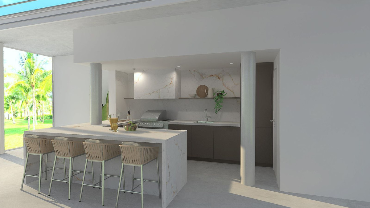 Se vende Villa - Chalet de 9 dormitorios en Costa Del Sol, Cadiz, España