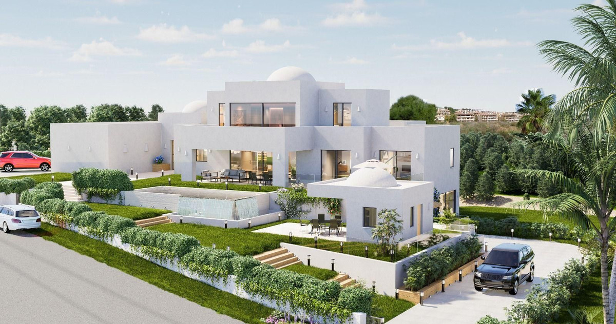 Se vende Villa - Chalet de 9 dormitorios en Costa Del Sol, Cadiz, España