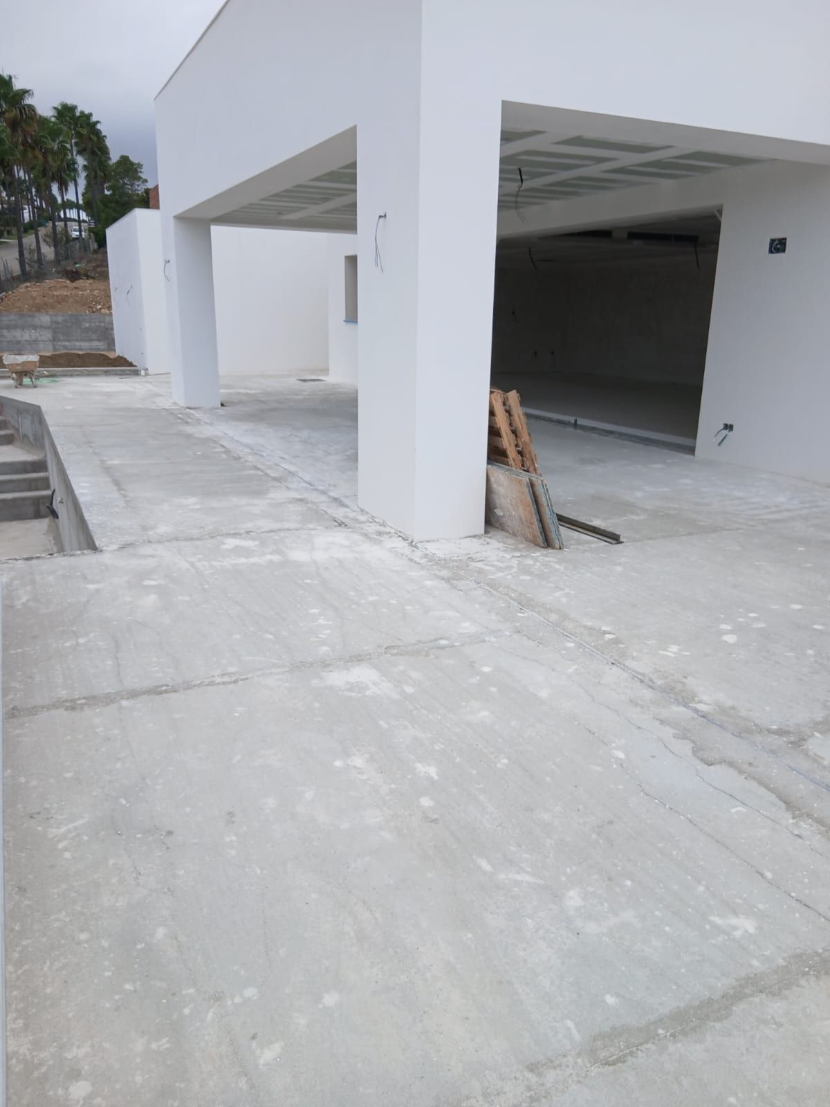 Se vende Villa - Chalet de 9 dormitorios en Costa Del Sol, Cadiz, España