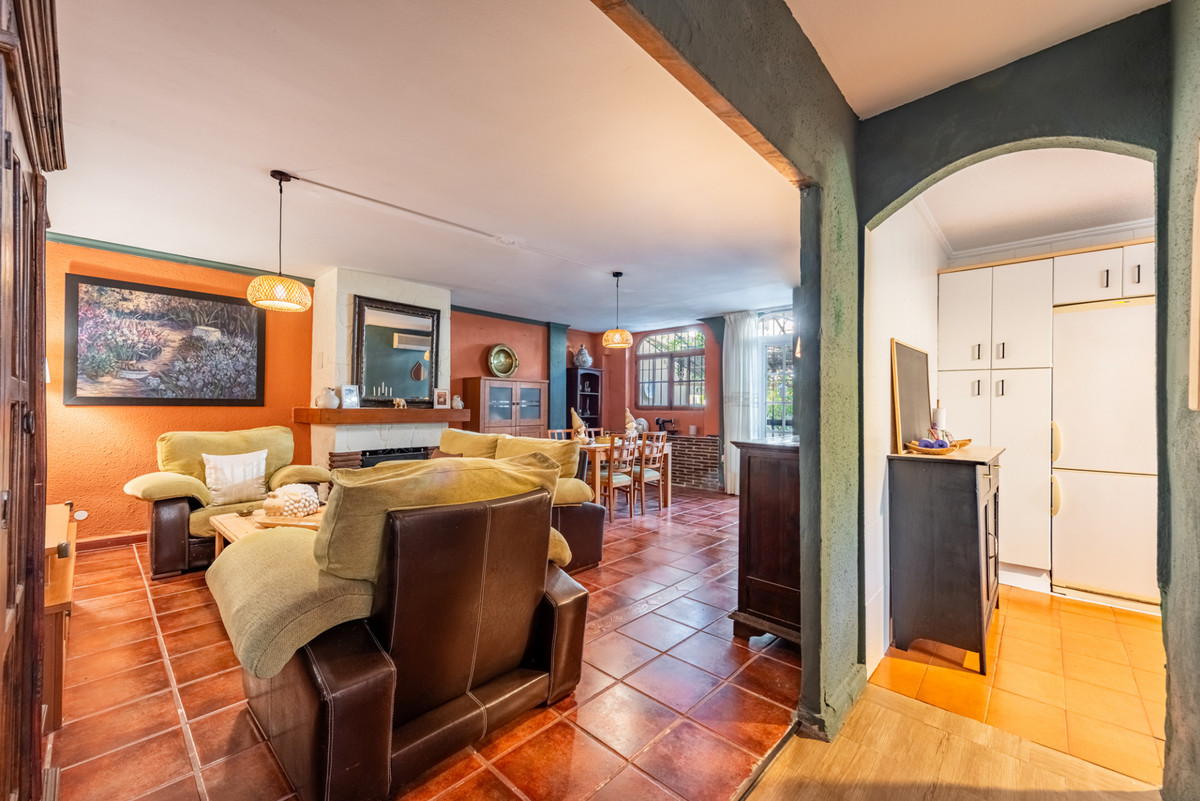4 Bed Townhouse for sale in Mijas Costa Costa Del Sol, Málaga, Spain