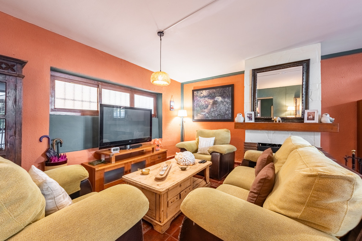4 Bed Townhouse for sale in Mijas Costa Costa Del Sol, Málaga, Spain