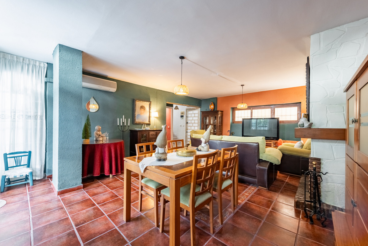 4 Bed Townhouse for sale in Mijas Costa Costa Del Sol, Málaga, Spain