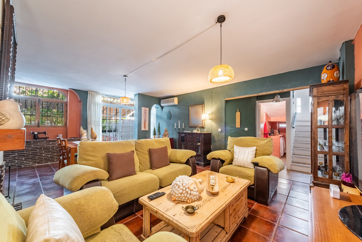4 Bed Townhouse for sale in Mijas Costa Costa Del Sol, Málaga, Spain