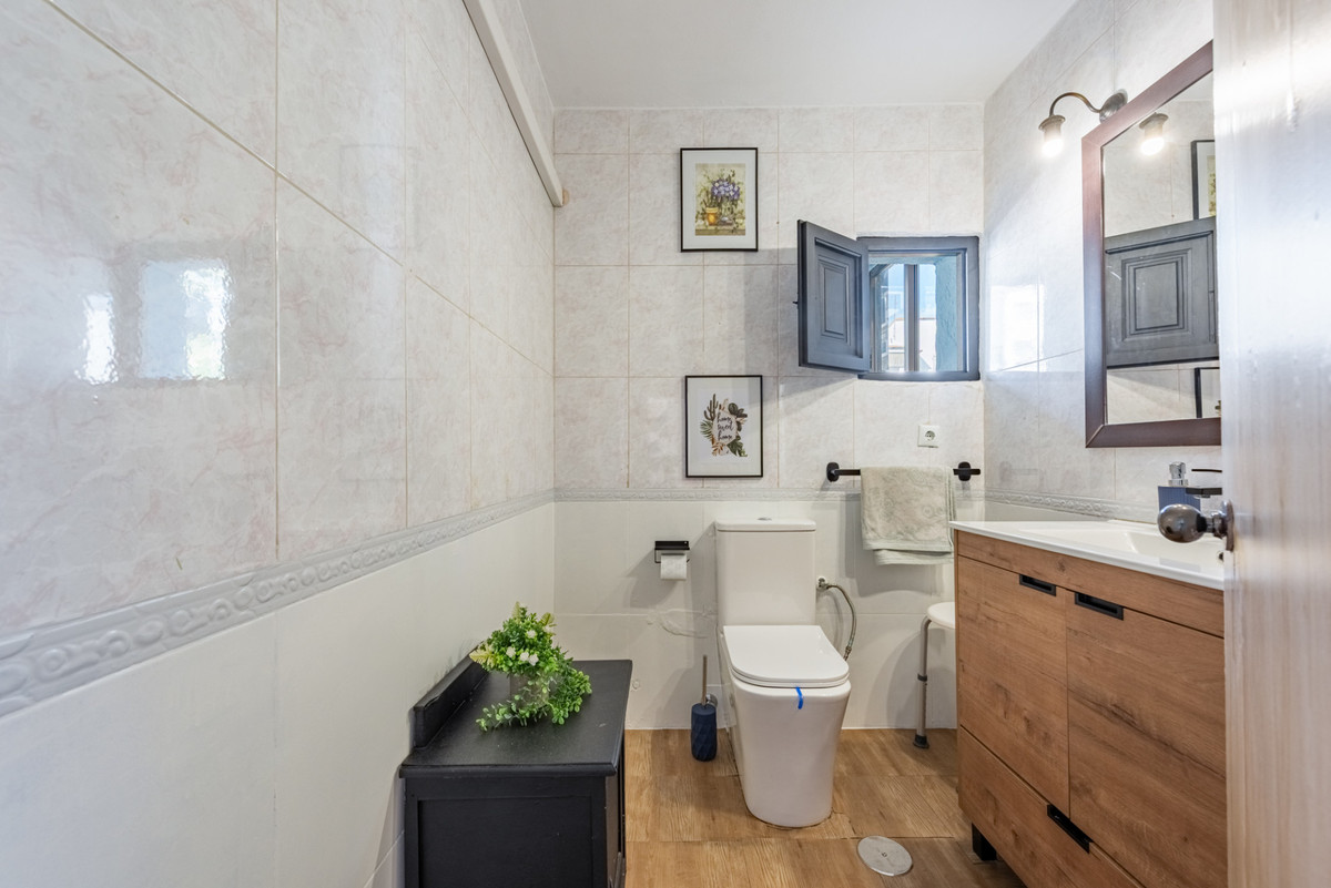 4 Bed Townhouse for sale in Mijas Costa Costa Del Sol, Málaga, Spain