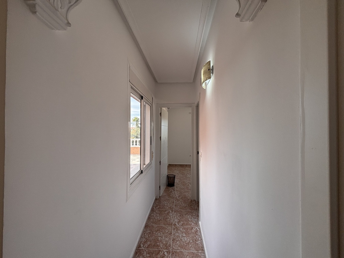 5 Bed Townhouse for sale in Benijofar Costa Blanca, Alicante, Spain