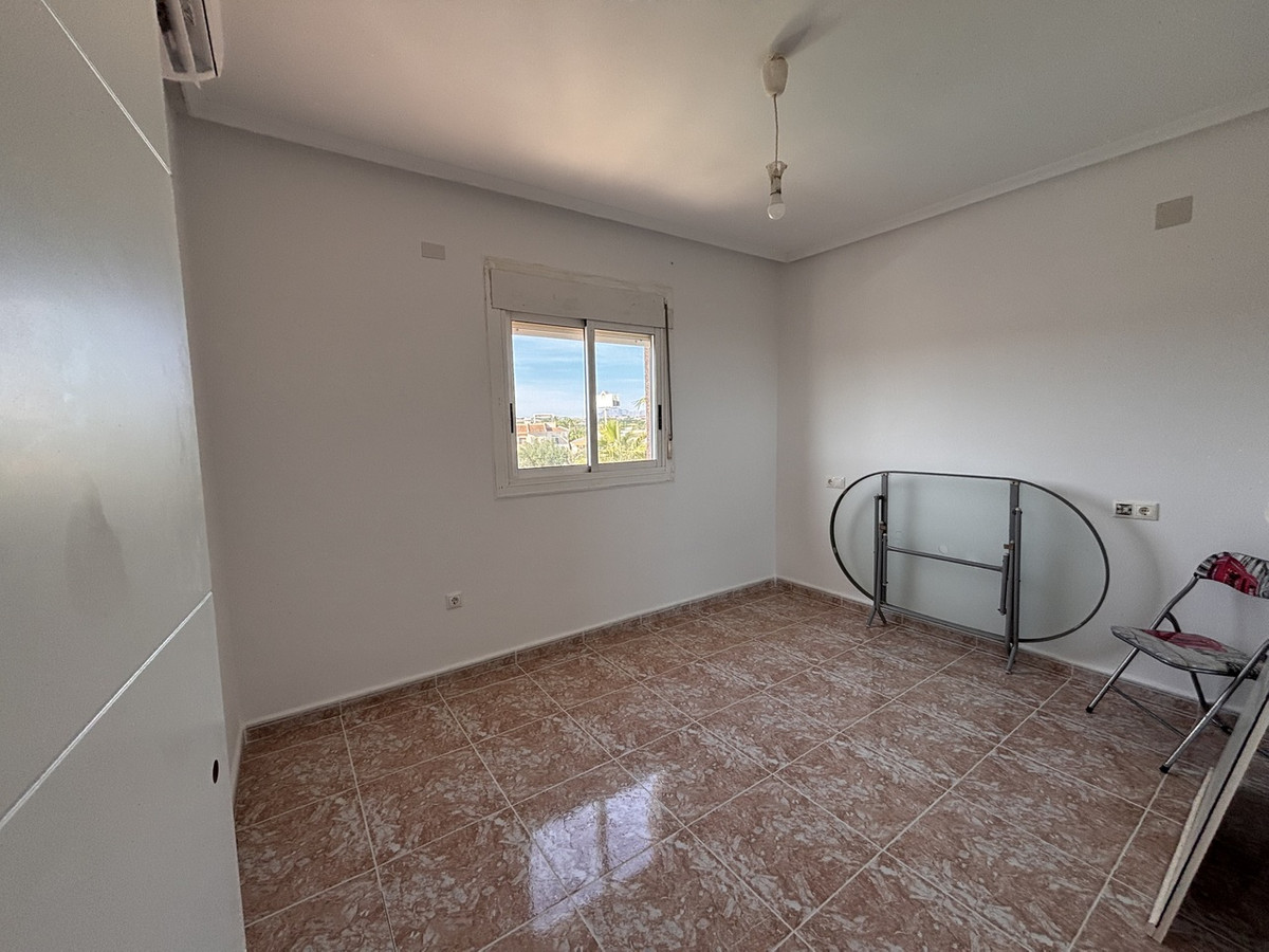 5 Bed Townhouse for sale in Benijofar Costa Blanca, Alicante, Spain