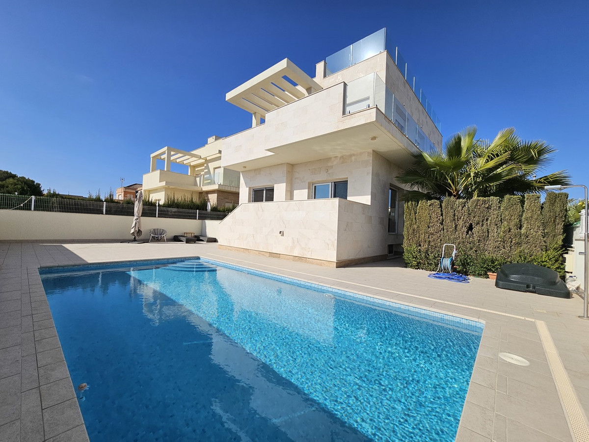 5 Bed Townhouse for sale in La Zenia Costa Blanca, Alicante, Spain