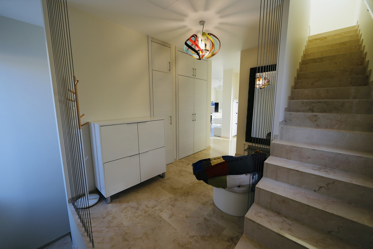 5 Bed Townhouse for sale in La Zenia Costa Blanca, Alicante, Spain