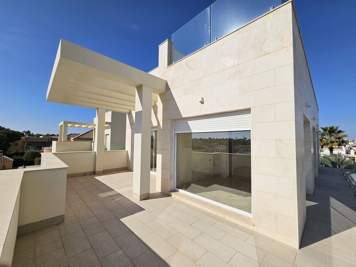 5 Bed Townhouse for sale in La Zenia Costa Blanca, Alicante, Spain