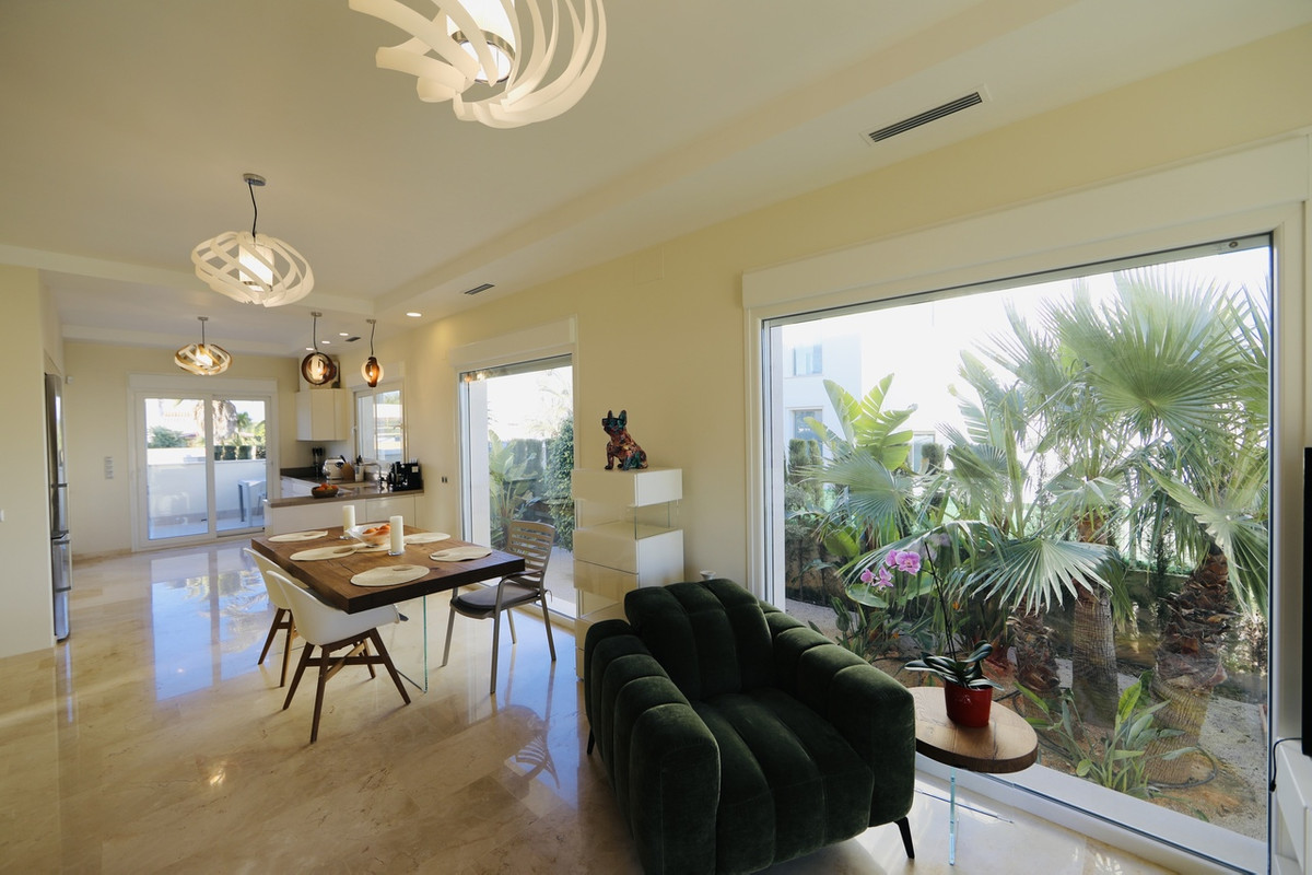 5 Bed Townhouse for sale in La Zenia Costa Blanca, Alicante, Spain