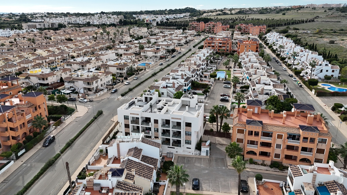 2 Bed Apartment for sale in Villamartin Costa Blanca, Alicante, Spain