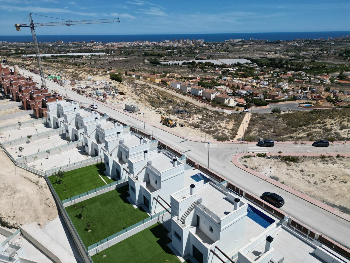 3 Bed Townhouse for sale in Mutxamel Costa Blanca, Alicante, Spain