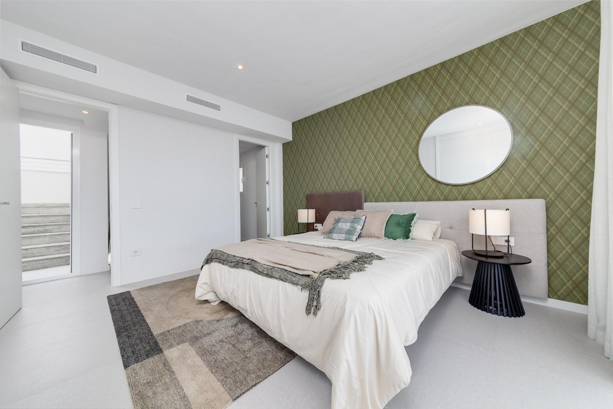 3 Bed Townhouse for sale in Mutxamel Costa Blanca, Alicante, Spain